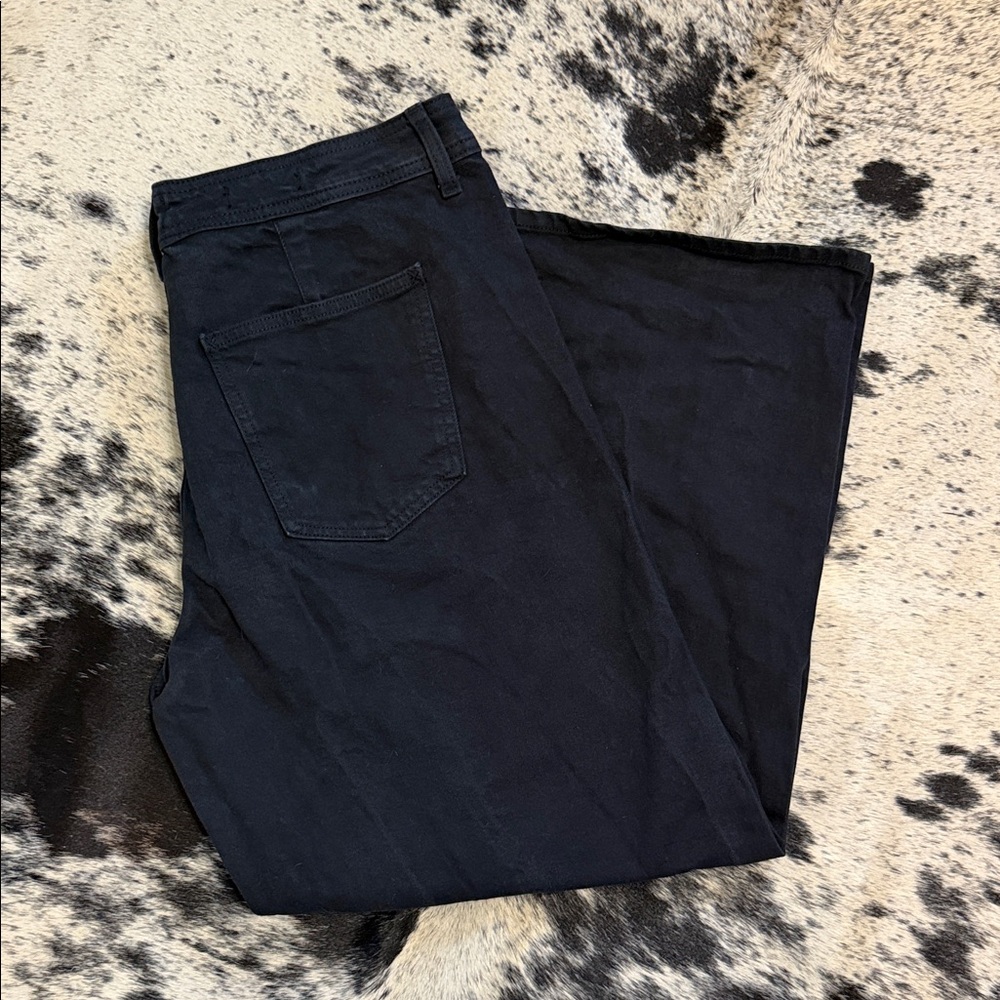 Universal Thread Sailor Wide Leg Crop Jeans
